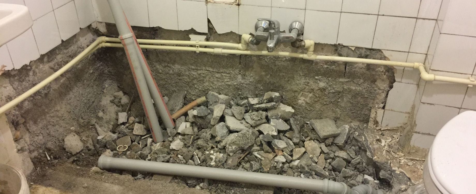 bathroom fitter near me NW10 3ND